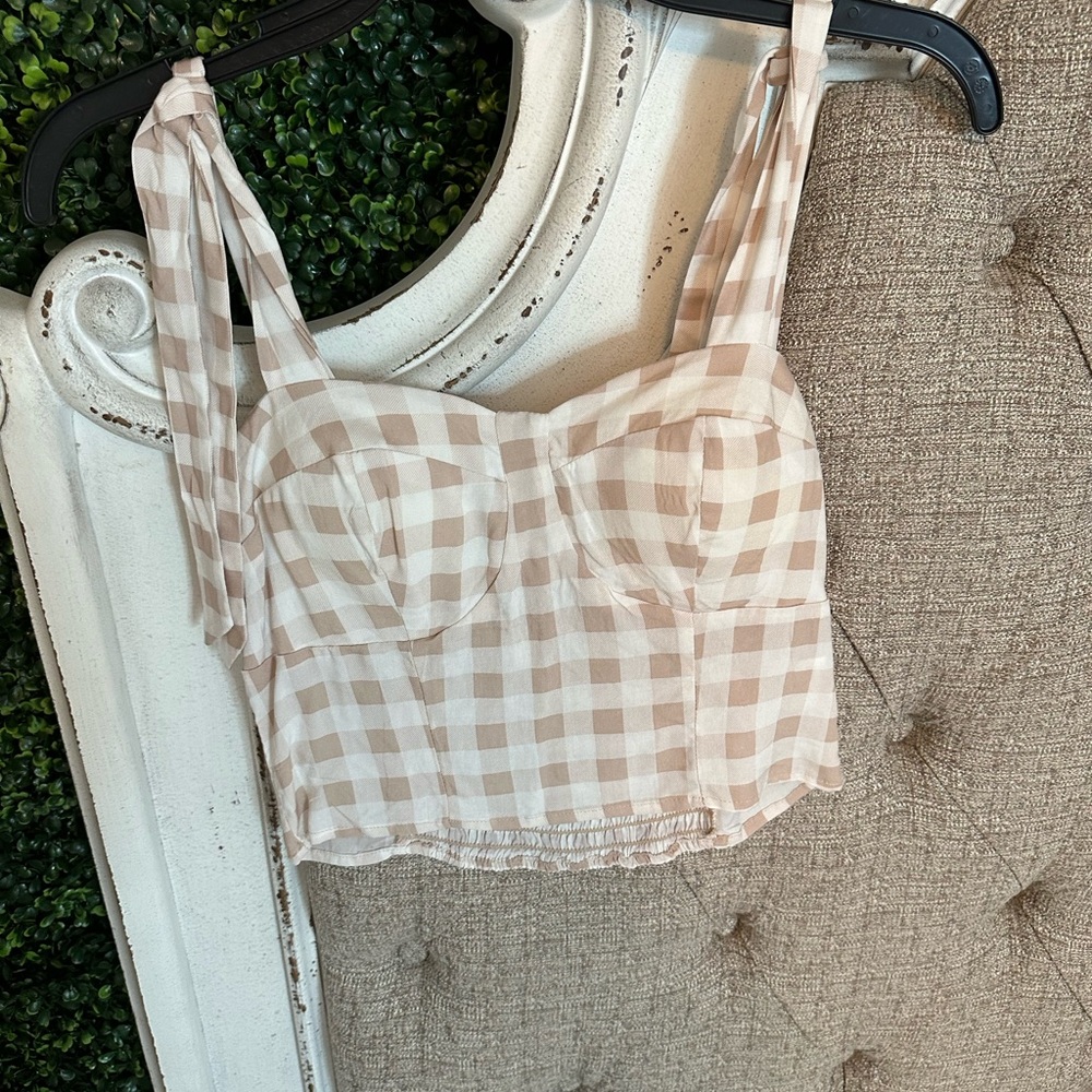 Crop top tank